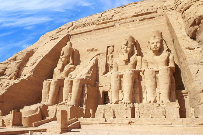 The great pyramids of Giza under a desert sun